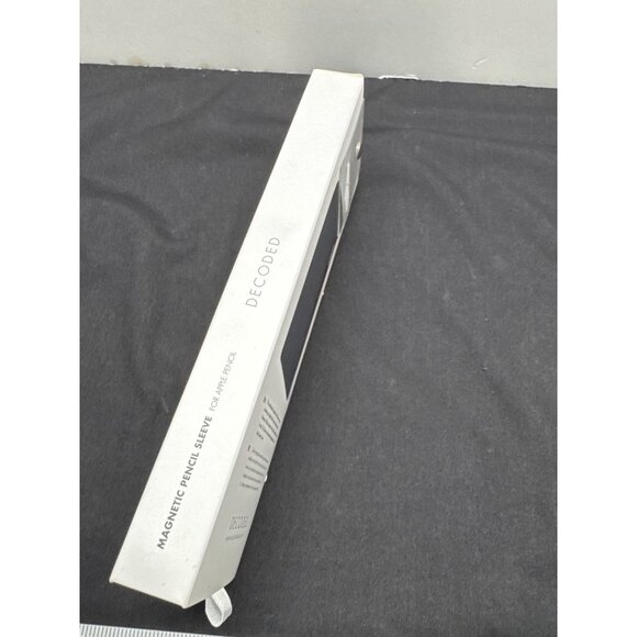 Decoded Magnetic Leather Pencil Sleeve For Apple Pencil 1 & 2 Brown - Picture 8 of 8